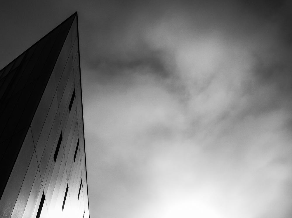 Éjféli nyitvatartás a Tudásközpontban